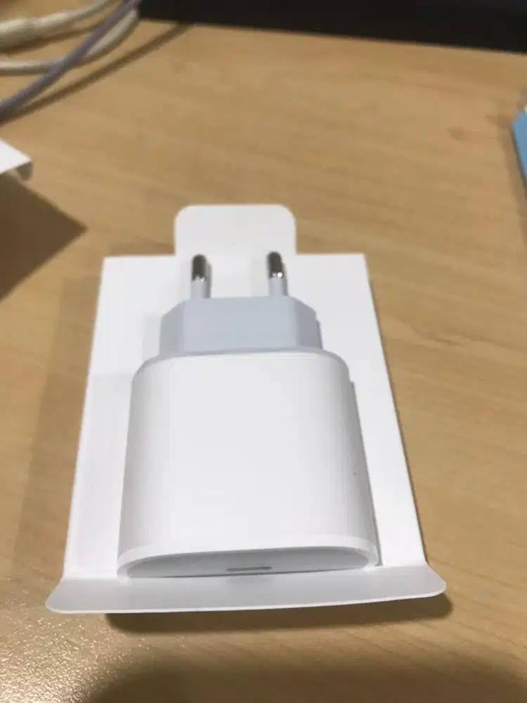 charger iphone tipe c