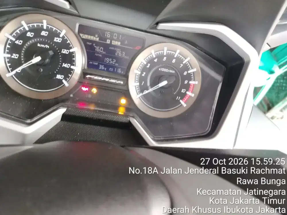 Honda Forza 250 th 2022 km 1950 ban tebus masih baru