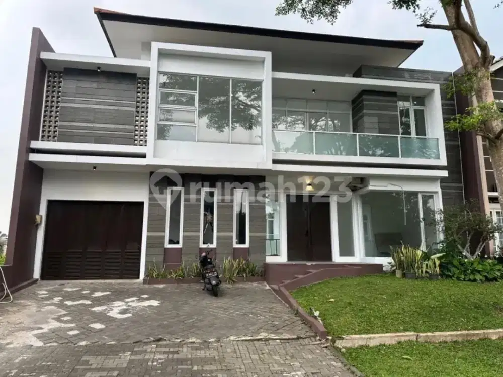rumah lux mewah strategis cluster mayang sunda kbp