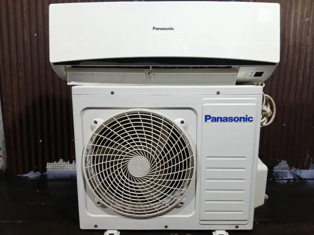 MENJUAL AC BEKAS 1/2 PK KOMPLIT