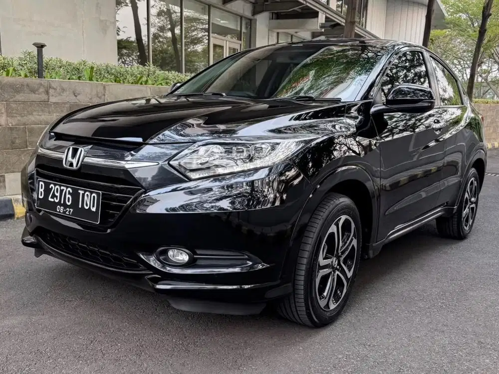 KM 33 RB Honda HRV 1.8 Prestige 2017 Antik Simpanan HR-V 2016 / 2018