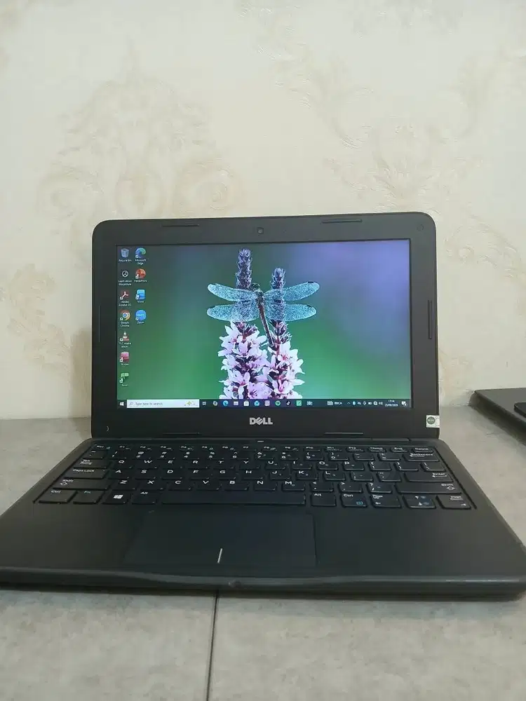 Laptop Dell Latitude 3190  intel cerelon N4100 RAM 4GB SSD 64GB
