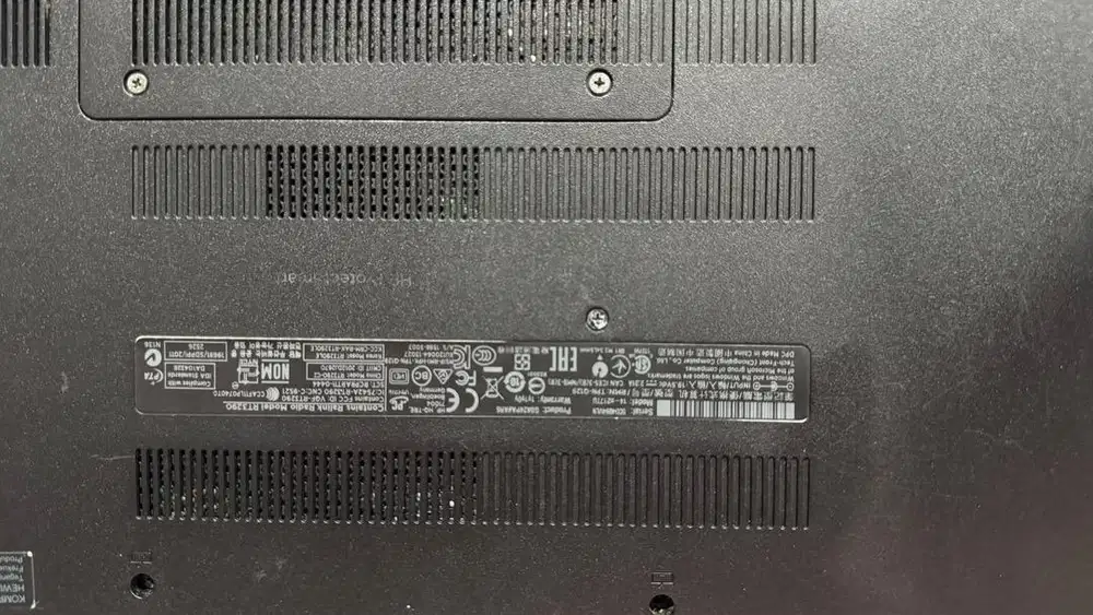 LAPTOP HP RAM 2GB SSD 125GB