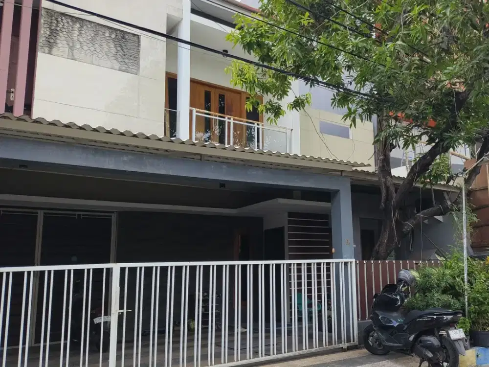 MURAAAAAH. RUMAH RUNGKUT ASRI SIAP HUNI TERAWAT. DEKAT MERR, UPN, TOL, BANDARA JUANDA, NIRWANA, MEDOKAN ASRI, RS MITRA KELUARGA, PANDUGO, BARUK, Dll