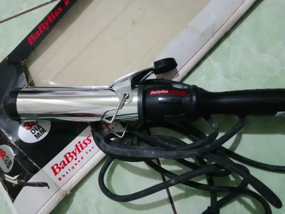 Alat cryle rambut merek Babyliss pro