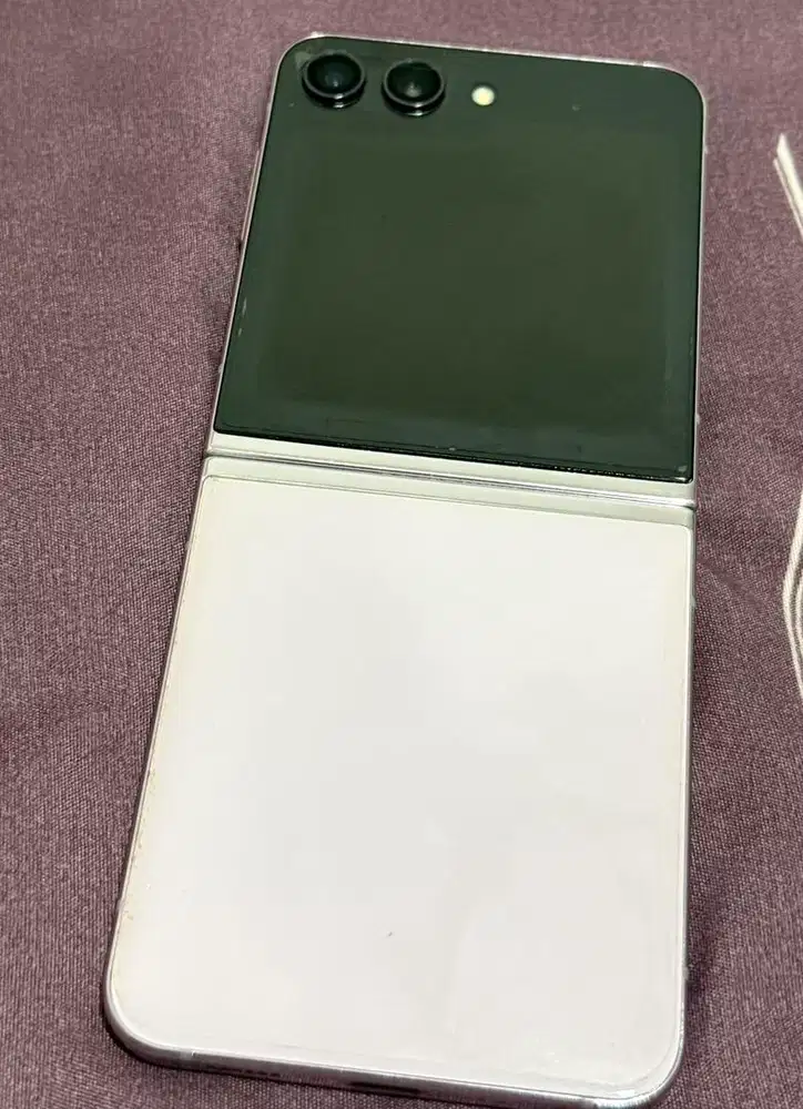 Samsung Zflip 5 8/256