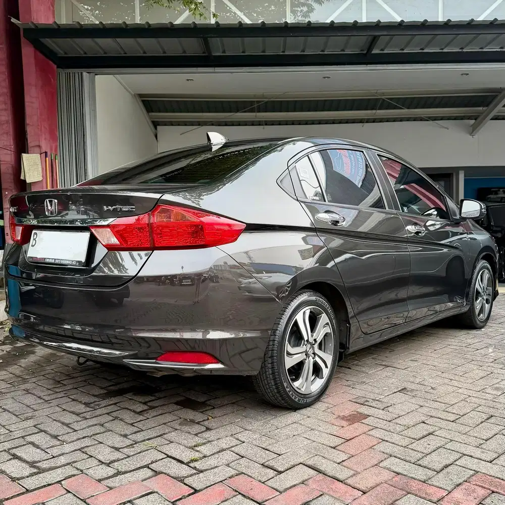 KM 30rb Honda City E 1.5 AT 2015 Seperti Baru