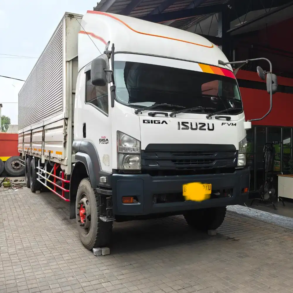 Wing box izuzu giga FVM 34 hp 285 ps