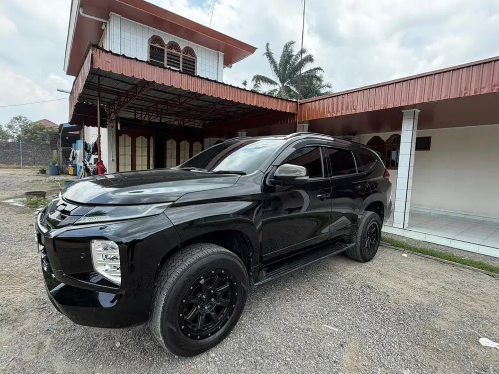 dijual pajero sport 2022