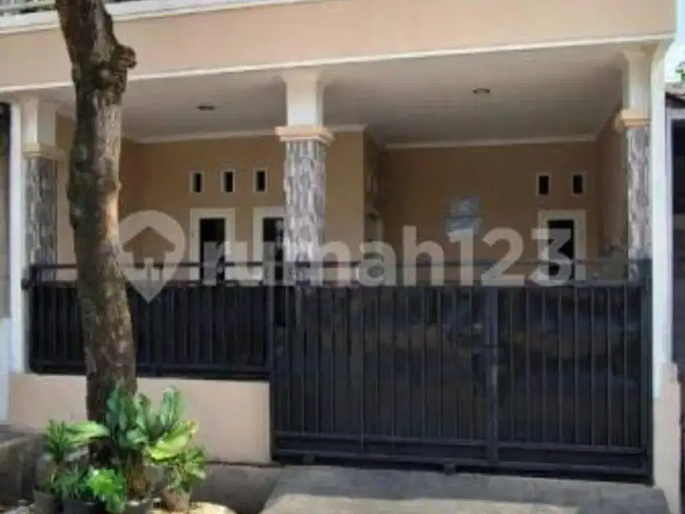 Rumah 2 Lantai Perumahan Reni Jaya Pamulang Tangerang Selatan SHM Bangunan Rapi Siap Huni
