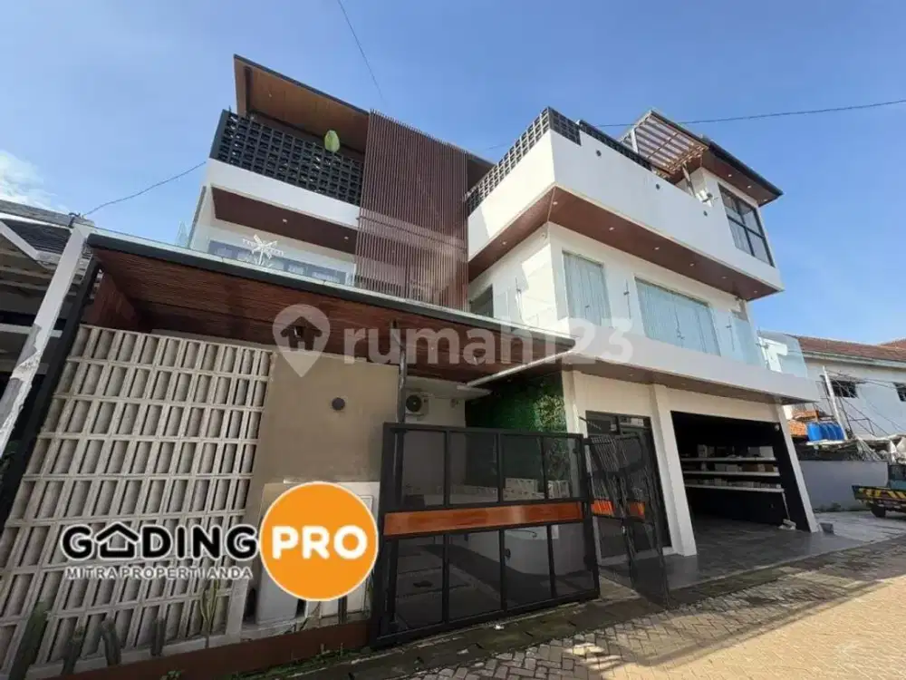 Rumah 3 Lantai SHM Sukatani Tapos Depok Privat Pool Bangunan Mewah Rapi Siap Huni