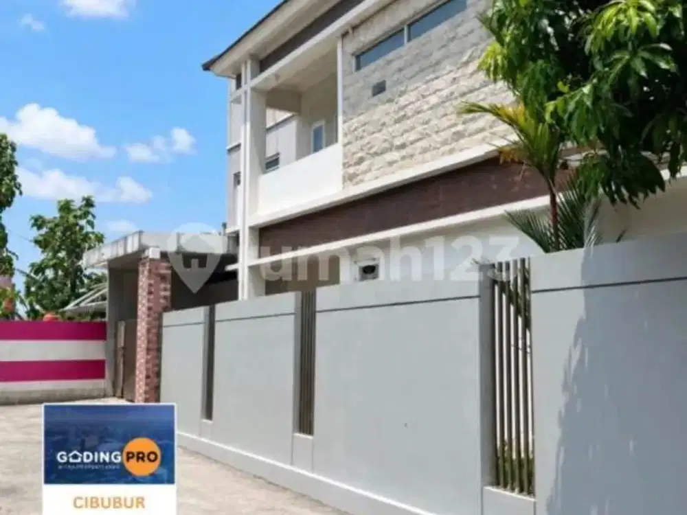 Rumah 2 Lantai SHM Jatisampurna Bekasi Privat Pool Bangunan Mewah Rapi Siap Huni