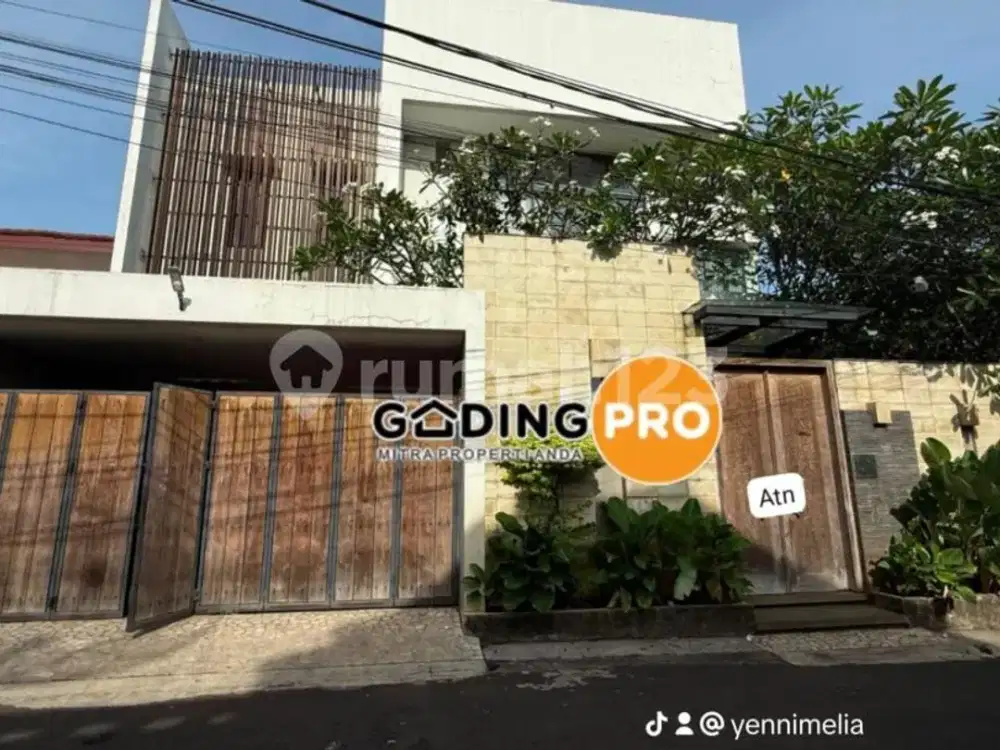 Rumah 2 Lantai SHM Ceger Cipayung Jakarta Timur Minimalis Modern Plus Kolam Renang Rapi Siap Huni