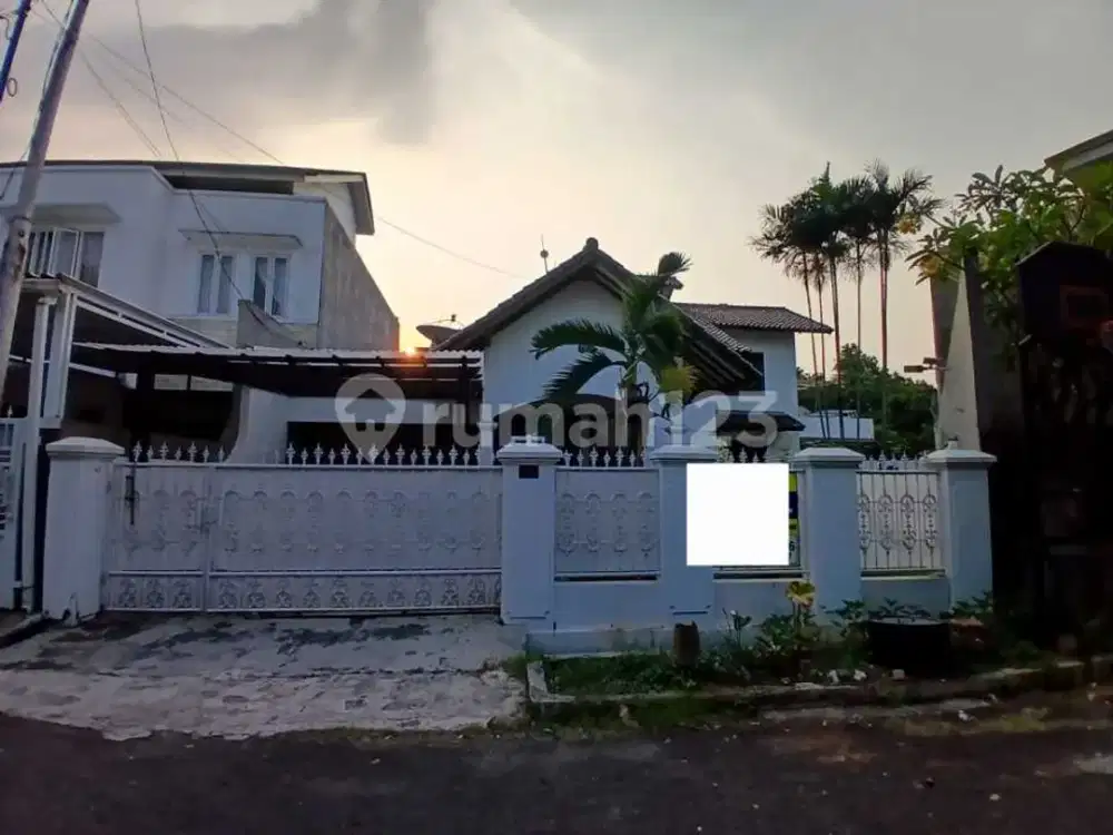 Jual Rumah Jambore Cibubur SHM