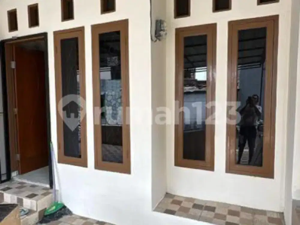 Rumah 1 Lantai SHM Tanah Baru Beji Depok Dalam Cluster Rapi Siap Huni