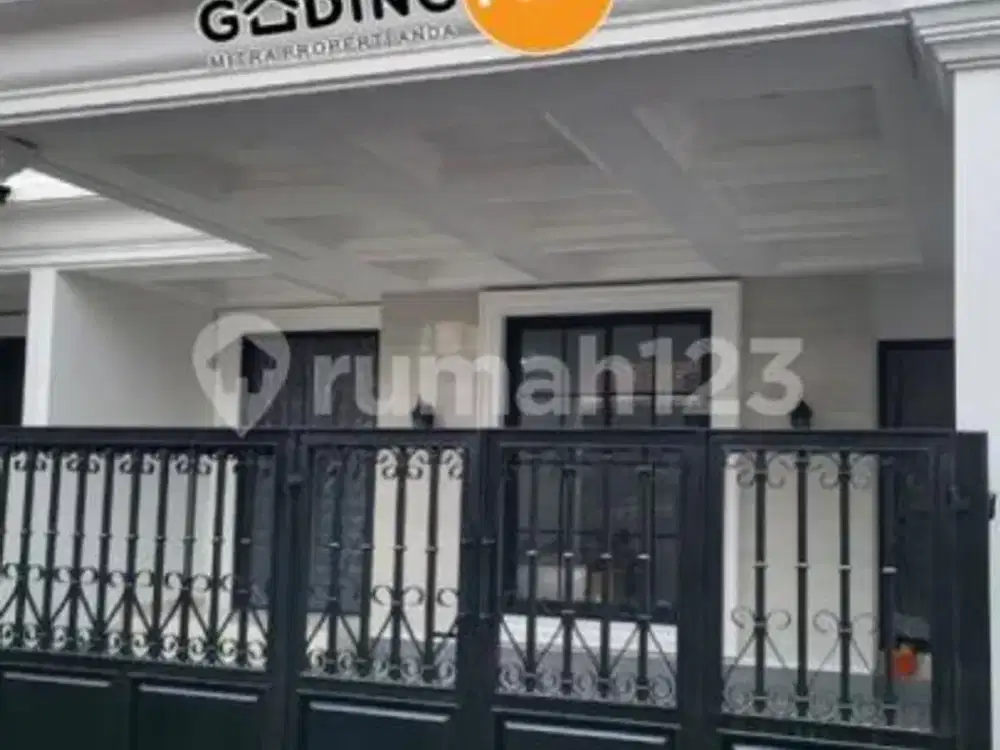 Rumah 2 Lantai SHM Arudina Ciracas Jakarta Timur New Bord Rapi Siap Huni