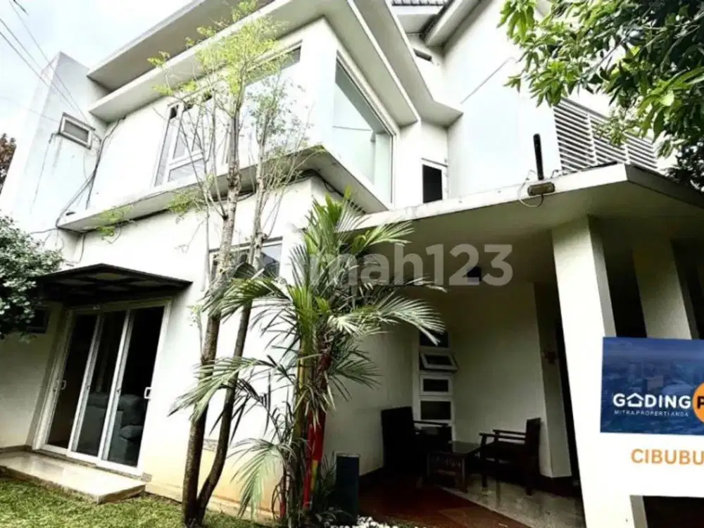 Jual Rumah Cibubur Jakarta Timur SHM Mewah Rapi Siap Huni Posisi Hoek Kuldesak