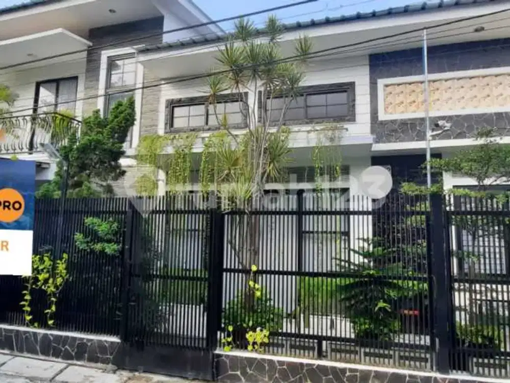 Jual Rumah SHM Bambu Apus 2 Lantai Rapi Siap Huni