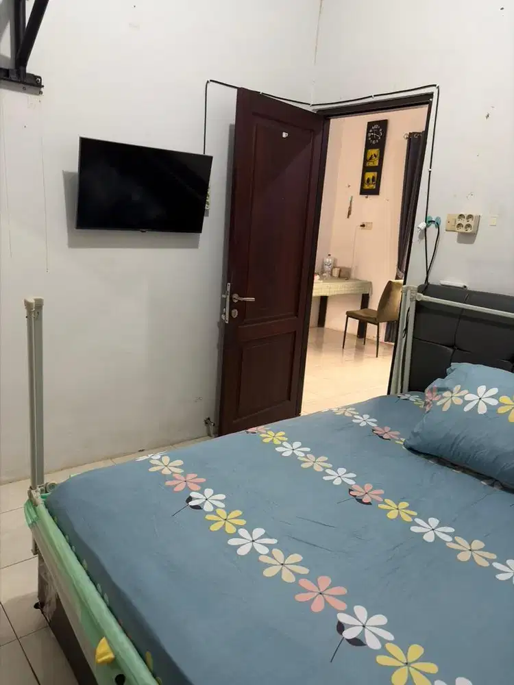 Dikontrakkan Rumah Pribadi