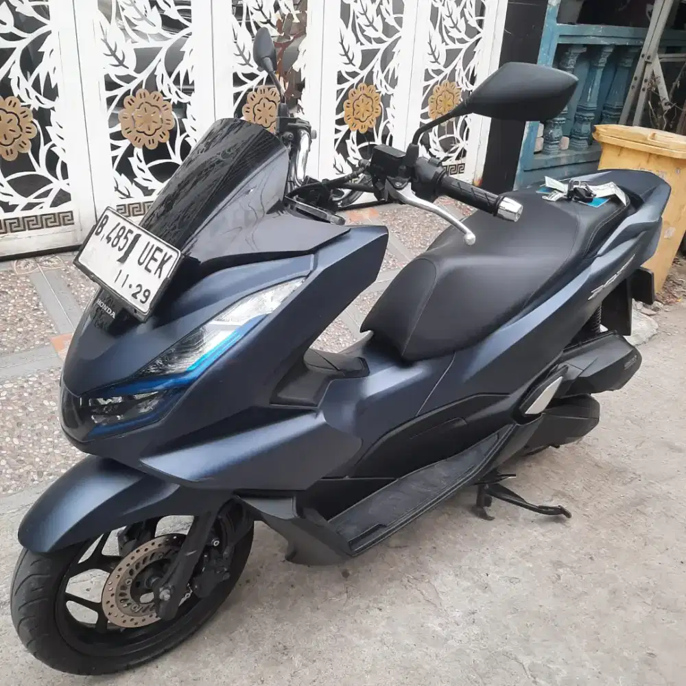 Honda PCX New 160 2024 ss lengkap mesin bagus Kilometer 21 Ribu,B DKI