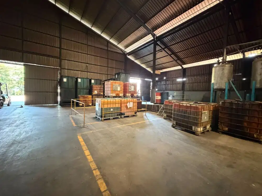 Murah Gudang siap pakai di Ngoro industri