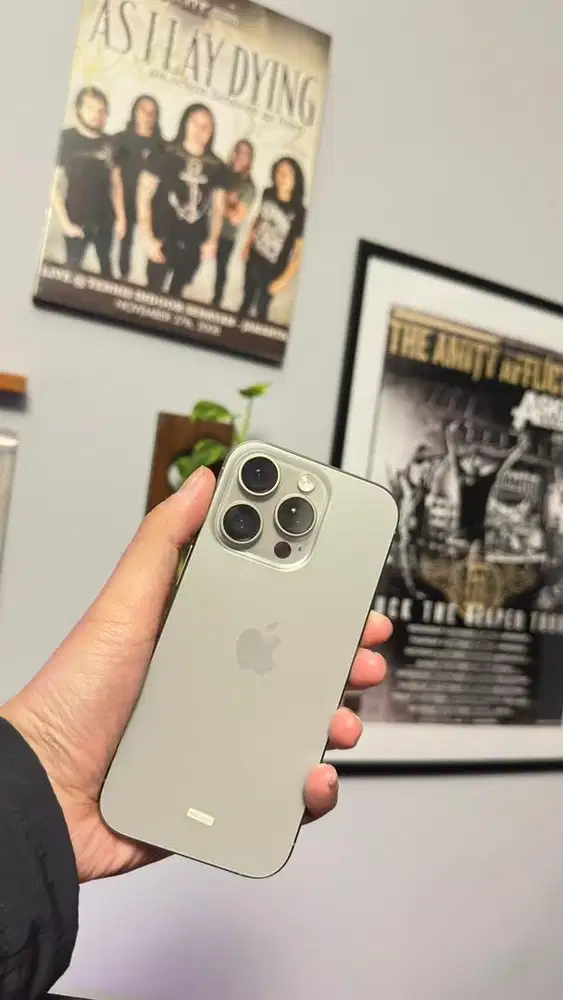 iPhone 16 Pro 128 iBox