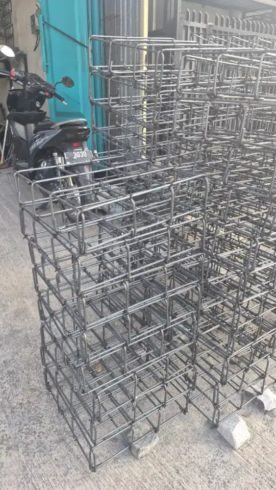 Cakar Ayam 50x50 D 8 SNI