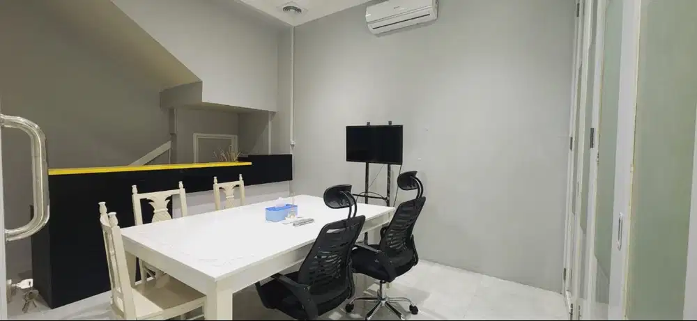 DIsewakan ruko full furnish cocok utk startup dan perusahaan jasa