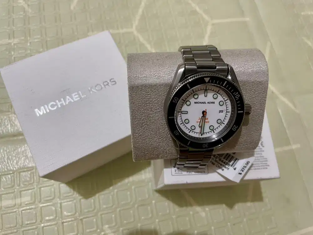 Jam Tangan Michael Kord 42mm