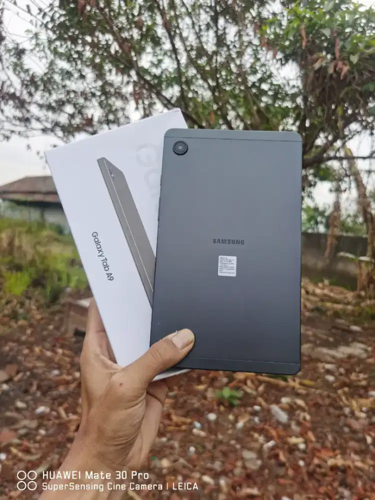 Samsung Galaxy TAB A9 RAM 4/64 hp dus mulus no minus bisa pake kartu