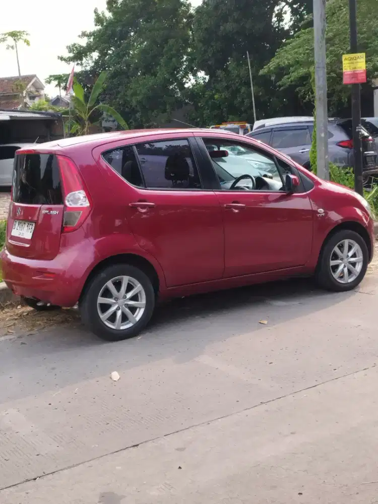 Suzuki Splash 1.2 MT 2015