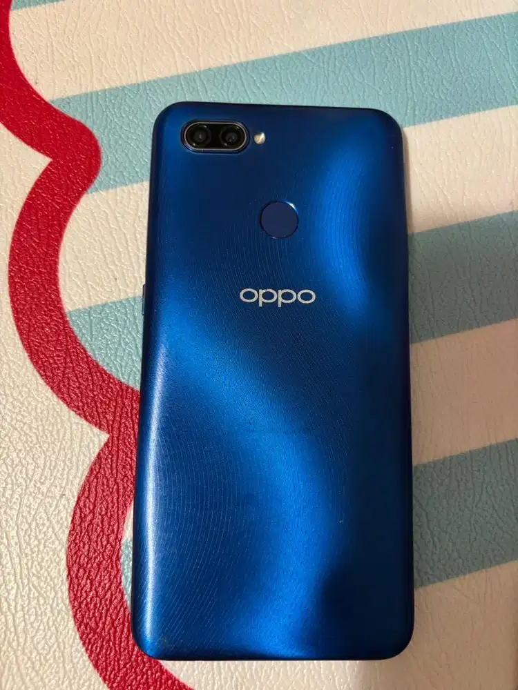 oppo A dua belas