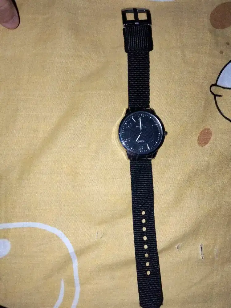Jual rugi Jam Mirete quartz ukuran sedang unisex