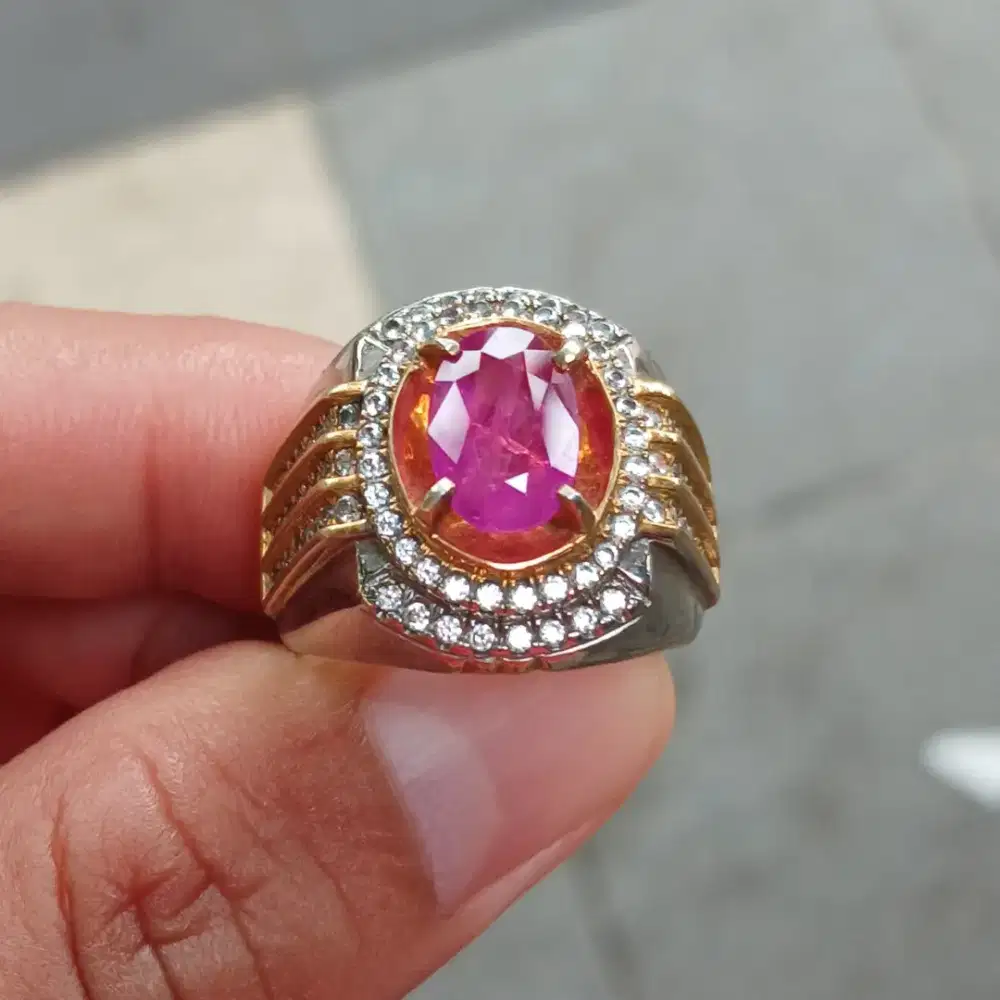 Rare Item Natural Pink Sapphire Himalaya No Heated 2.13 crt