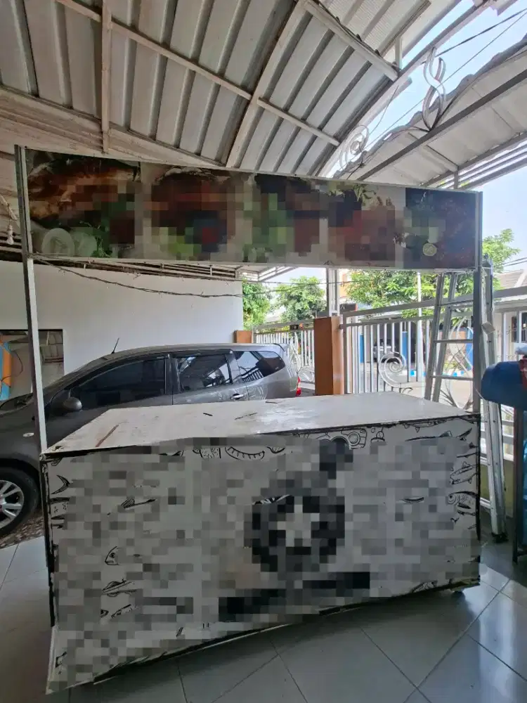Meja gerobak siap pakai