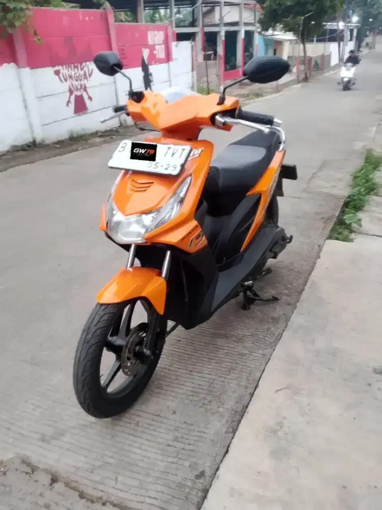 JUAL HONDA MATIK BEAT KARBU OREN