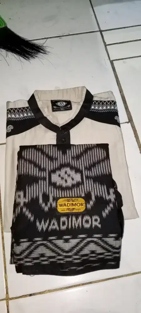 koko dan sarung wadimor
