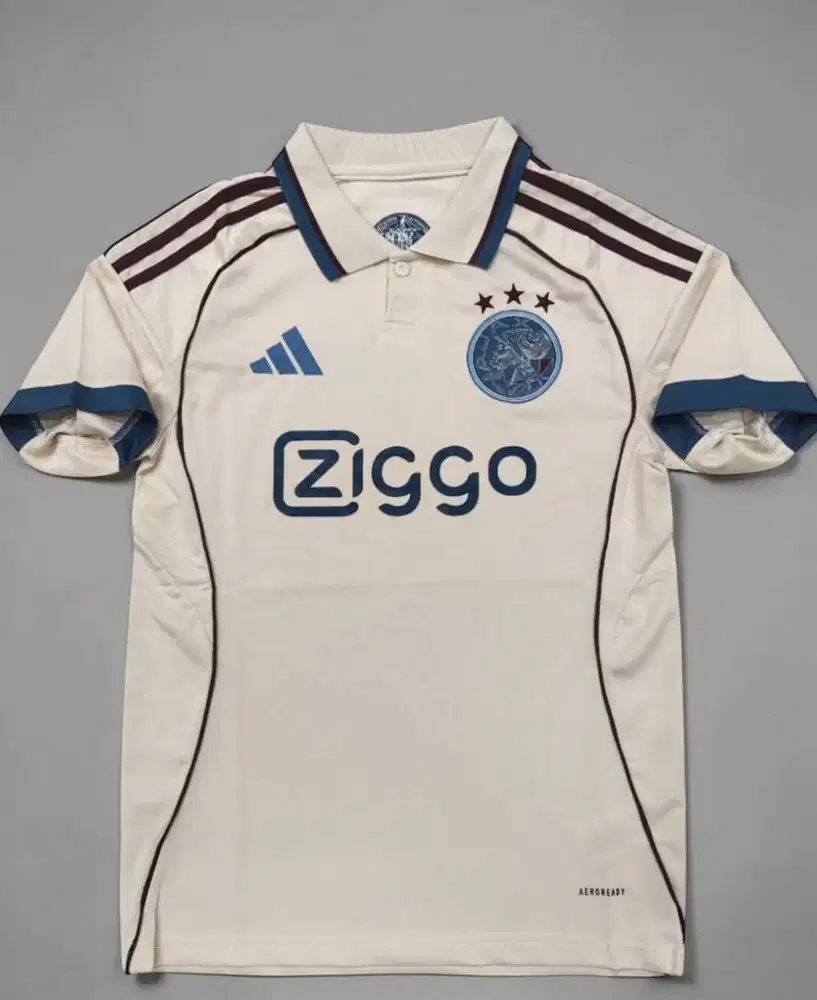 Jersey langka Ajax third GO belum pernah pakai