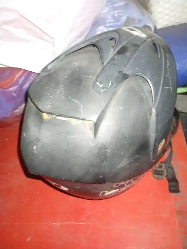 Helm ber SNI warna hitam