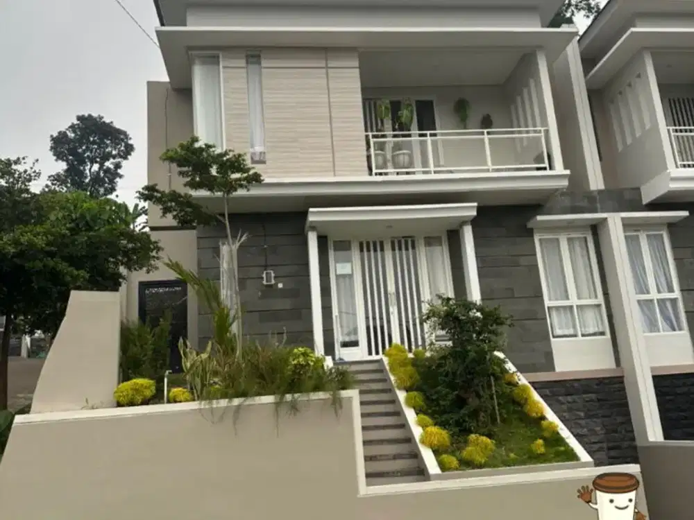 TERMURAH TERMEWAH Villa Kolam Renang Full Perabot perbatasan Batu Malang