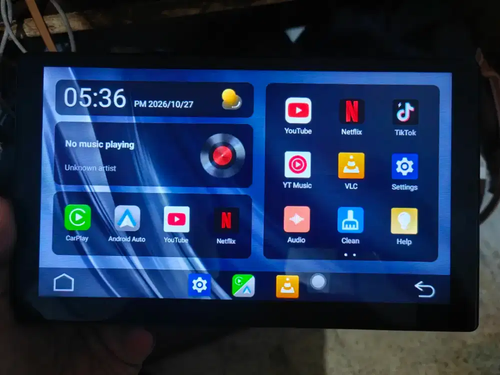 Portable head unit layar display mobil