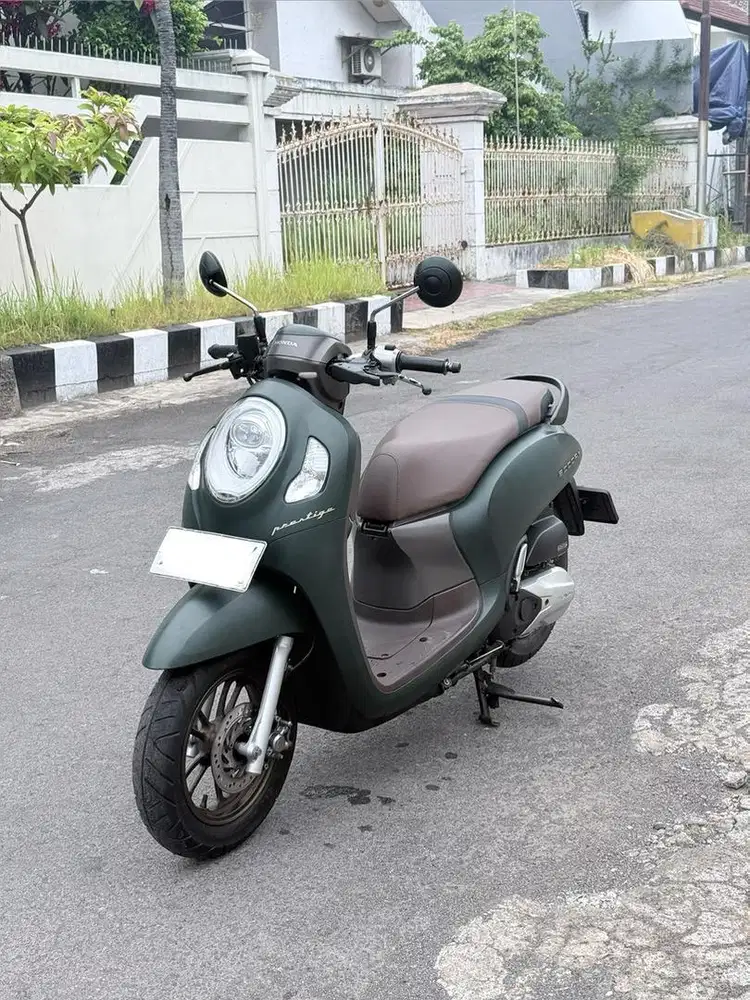 HONDA SCOOPY PRESTIGE GREEN