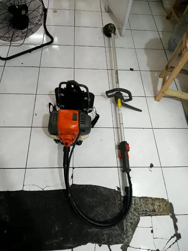 Di jual mesin alat pemotong rumput