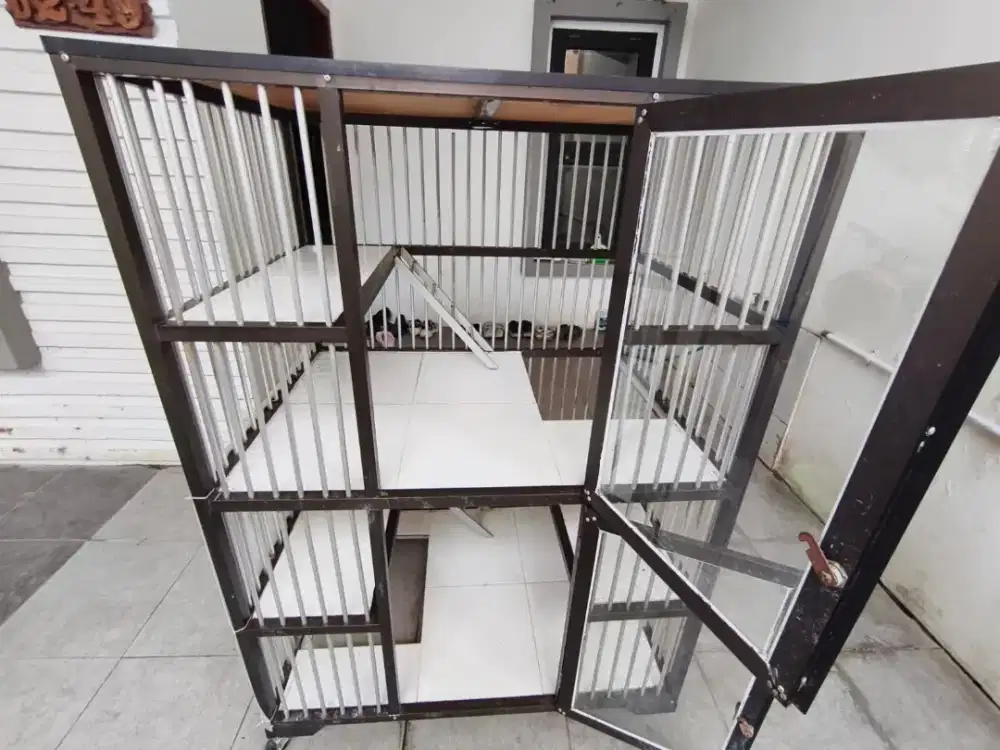 Dijual CEPAT kandang alumunium bekas kucing persia