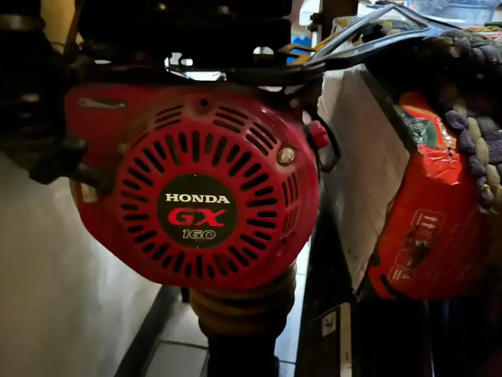 Stamper kuda (mesin honda)