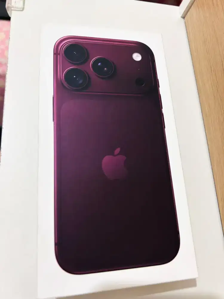 Jual murah Iphone 18Pro Burgundy, buka segel saja