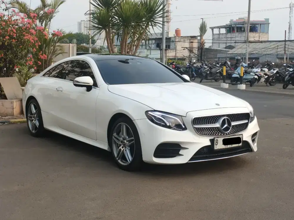 Mercedes Benz E300 Coupe AMG tahun 2018/2019 istimewa Termurah