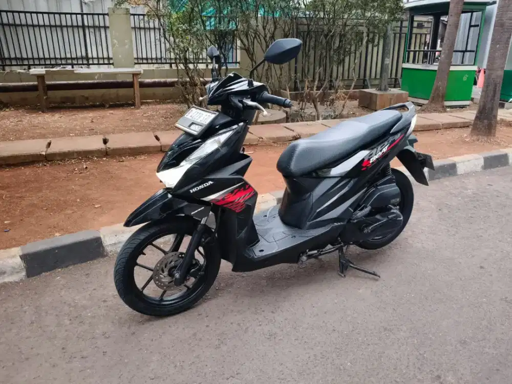 Honda Beat Deluxe 110cc PGM-FI Tahun 2023
