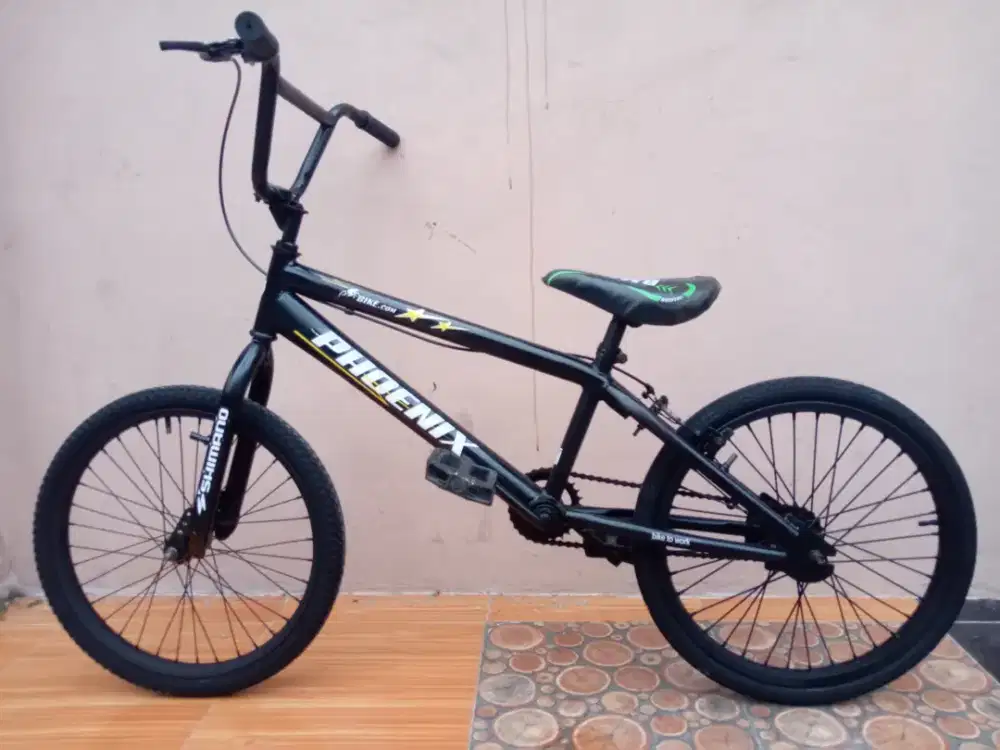 Dijual BMX Ban 20. Noken MULUS SIAP PAKAI lokasi KEMILING, Nego.