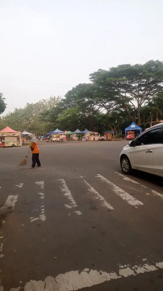 Nyari kerjaan apa saja